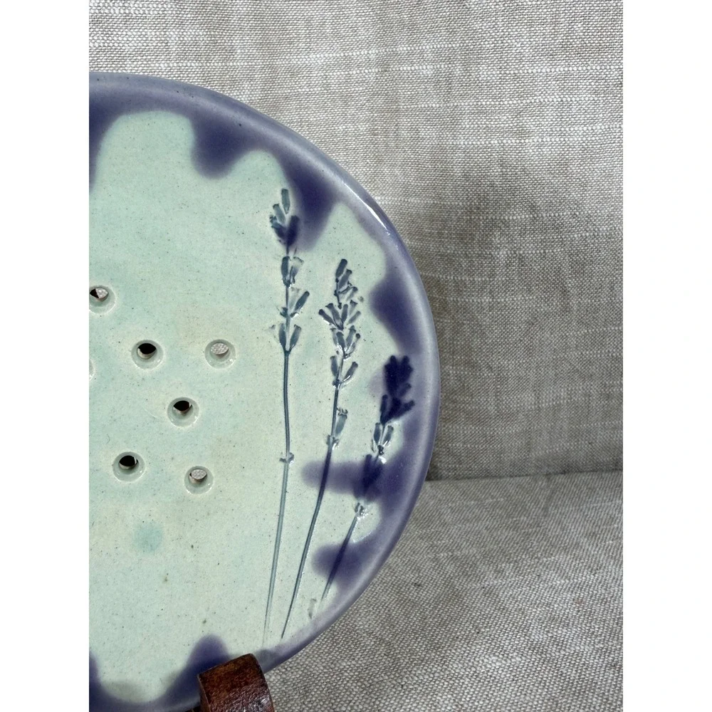 Soap Dish Good Vintage Westell Inc Erin Sastre Lavender Pottery Sage Blue 4.75
